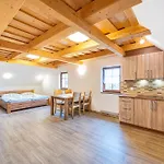 Studeny Homestay